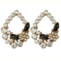 2017 New Fashion Crystal Flower Stainless Steel Stud Earrings