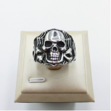 Stainless Steel Men Skull Ring - R1026
