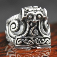 2017 Top Sales Mens 316L Stainless Steel black Thor Hammer ring